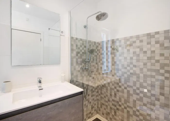 Lynn - Quadradinhos Almancil