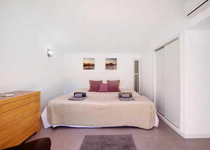 Lynn - Quadradinhos Villa Almancil