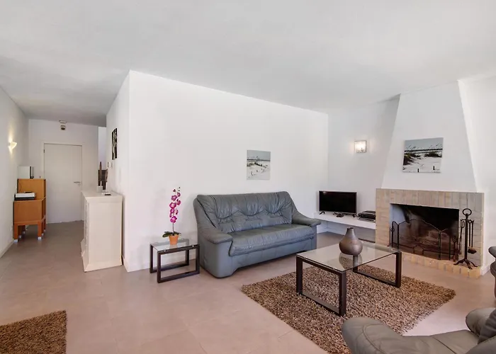 Lynn - Quadradinhos Villa Almancil